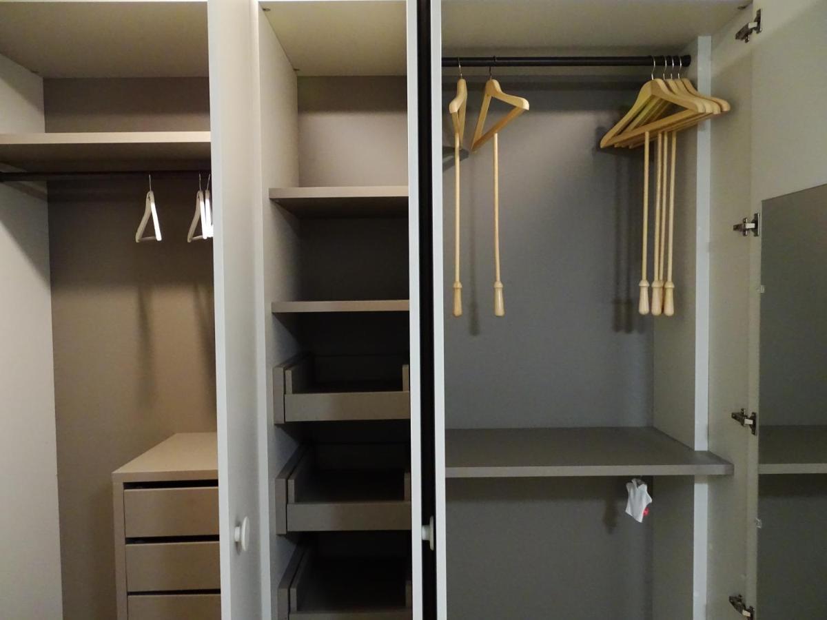 Apartaments Turistics Cardona III Eksteriør billede